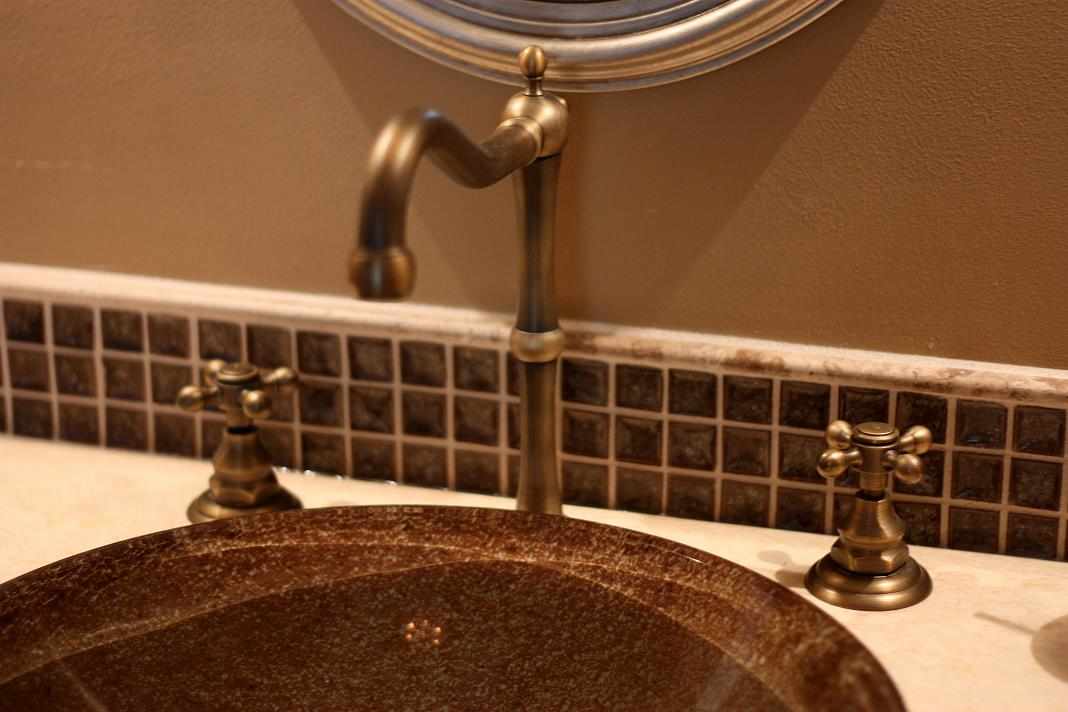 Close-up Bath Faucet - JWConstructionandDesign.com | Chicago area bathroom remodeling